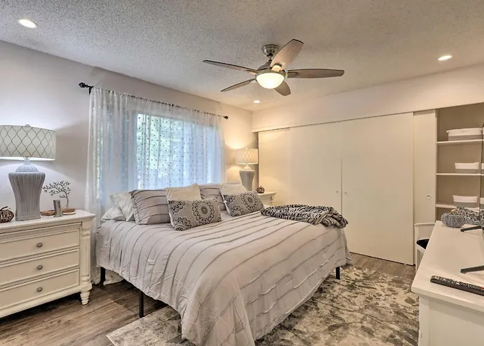 Renovated W/ Fire Pit In Munds Park! Munds Park