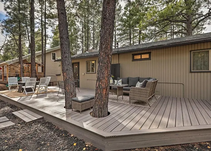 Renovated W/ Fire Pit In Munds Park! *