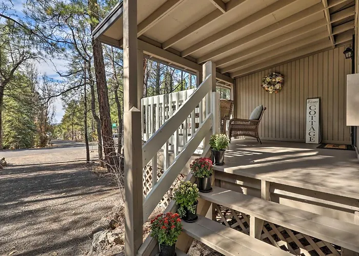 Renovated W/ Fire Pit In Munds Park! Munds Park